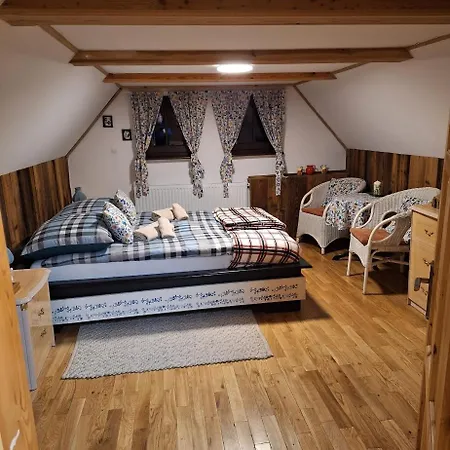 度假居 Pod Wojkowa