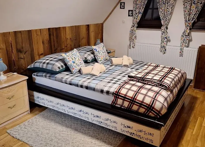 Pod Wojkową * Giebultow (Lwowek Slaski)